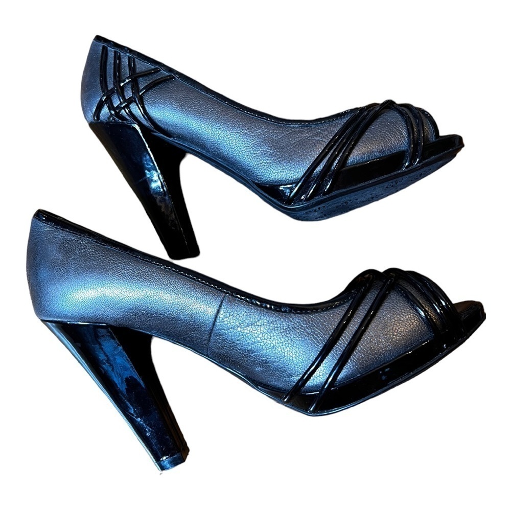 Isola Resia Smog Chocolate Open Toe Pump size 9